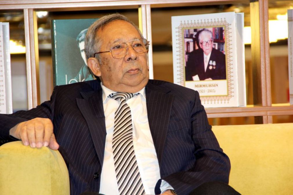 Ўзбекистон халқ ёзувчиси Тоҳир Маликнинг китоблари тақдимоти бўлиб ўтди