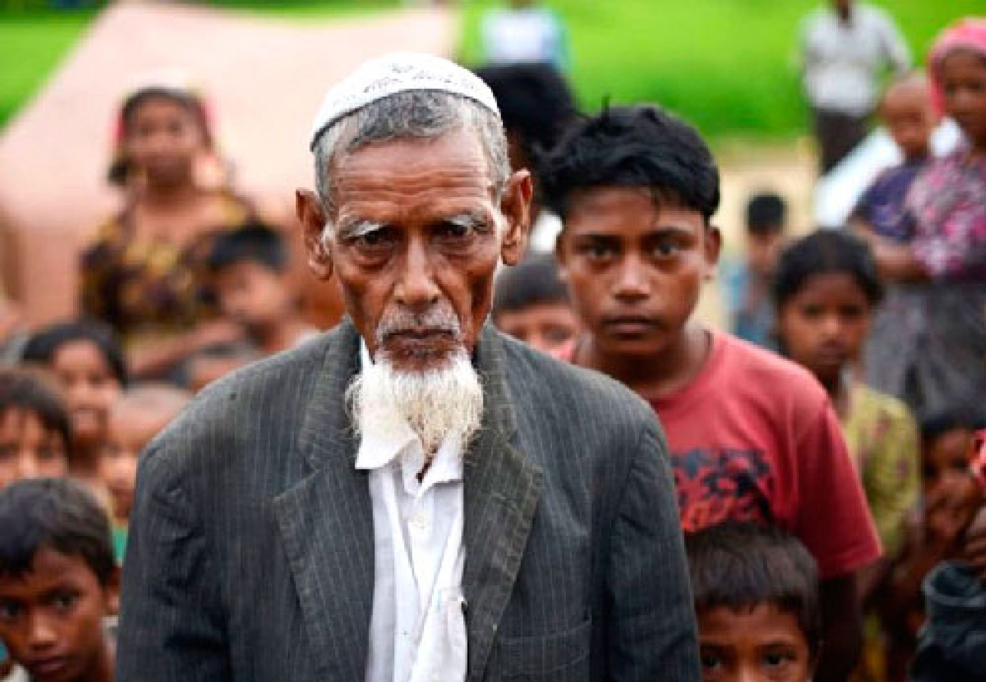 Рохиня мусулмонларига ёрдам керак