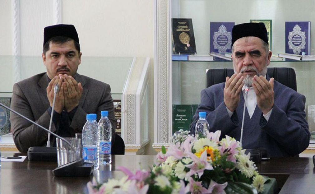 Мавлиди шарифга бағишланган илмий-маърифий анжумандан фоторепортаж (+85 та фото)